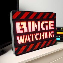 Stämningslampa Binge Watching - för seriejunkies - Mad Monkey