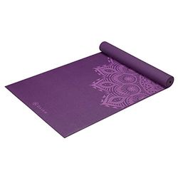 Gaiam Yogamatta premiumtryck extra tjock halkfri tränings- och fitnessmatta för alla typer av yoga, pilates och golvträning, lila mandala, 6 mm