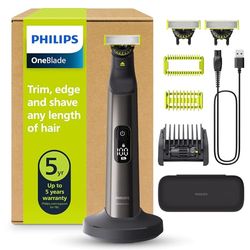 Philips OneBlade Pro 360 Barbero, afeitadora y recortadora eléctrica facial y corporal, 3 cuchillas 360º, peine de 20 longitudes, kit corporal, soporte de carga, estuche de viaje, Negro, QP6652/35