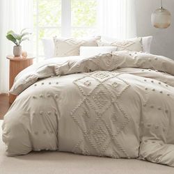 Oli Anderson Set copripiumino trapuntato king size, morbido e leggero, per tutte le stagioni, 3 pezzi con ricamo bohémien, set di biancheria da letto shabby chic (beige, king, 264 x 228 cm)