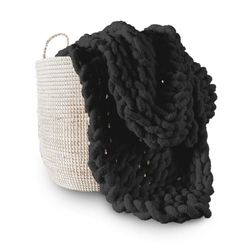 Adyrescia Manta de Punto Grueso, 100% Tejida a Mano con Hilo de felpilla Jumbo (40 x 50 Pulgadas, Negro Cuervo)