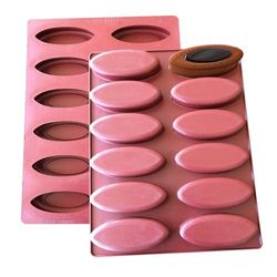 Maé Innovation - Molde de silicona de 40 x 30 cm, 12 galletas, forma de barco (12,6 x 5,1 x 2,6 cm por cavidad), antiadherente, fabricado en Francia