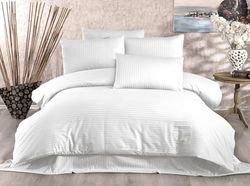 Nuit Des Rêves Elegant White Single Quilt Cover Set, 135 x 200 cm påslakan & 80 x 80 cm örngott | 70% polyester, 30% bomull | Kan tvättas i maskin, knappstängning
