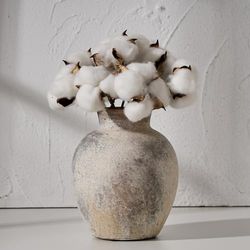 SIDUCAL Ceramic Rustic Farmhouse Vase | 6 Inch White Pottery Boho Decorative Flower Vase for Table, Living Room, Bathroom, Shelf, Mantel Decoration