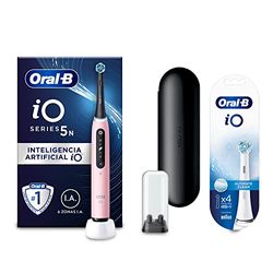 Oral-B iO 5 Cepillo de Dientes Eléctrico Rosa con Mango Recargable, Tecnología Magnética iO, 1 Cabezal de Recambio, Pantalla Blanco/Negro y Funda de Viaje + 4 Cabezales Blancos Ultimate Clean