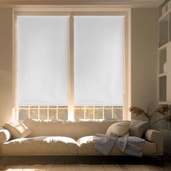 Blindecor Liso BK, Zeus sem ferramentas, estore enrolado 100 % opaco