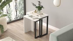 Hanah Home Lot de 2 Tables de Nidification élégantes Blanches - 100% mélamine - Pieds en métal - Dimensions : 51 x 52,8 x 29,5 et 44,5 x 47,8 x 24,5 cm - Élégante et Fonctionnelle pour Les espaces