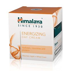 Himalaya Energizing Day Cream | Revitalizes Skin Cells, Hydrates and Energizes, Provides UV Protection SPF30, Moisturizes and Boosts Glow and Youthfulness – 50 g