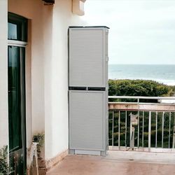 Dmora - Armadio da esterno Liegi, Mobile outdoor, Armadio per lavanderia multiuso, 100% Made in Italy, Grigio chiaro, 50x39h172 cm