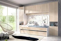 Dmora - Lit Enfant Venturosa, Chambre complète avec Armoire Pont et Commode, Composition avec lit et lit gigogne Simple, 303x97h203 cm, Chêne et Blanc