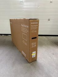 Samsung Het frame LS03F 4K QLED 43 inch (108 cm) UHD-tv, modern montuurdesign, NQ4 AI Gen2 processor, art mode, kunstmode, artistieke beeldkwaliteit, één verbindingskabel, Samsung Vision AI smart tv