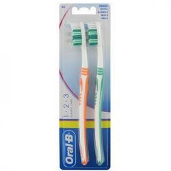 Oral-B 1-2-3 klasyczna pielęgnacja ręczna średnia szczoteczka do zębów