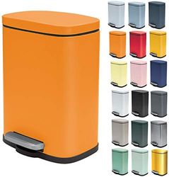 Spirella - Poubelle de Salle de Bain à Pédale en INOX Akira - Fermeture Douce, Revêtement Anti Trace de Doigts - 21,4 x 17,6 x 30 cm - 5L - Orange Mat