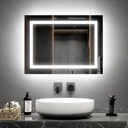 EMKE Espejo de baño con luz, 45 x 60 cm, con Interruptor de botón, antivaho, Dos Colores, luz Blanca fría 6500 K/cálida 3000 K, Espejo de baño con función de Memoria