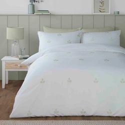 Serene - Leaf Embroidery Duvet Cover - Double Bedding Size (200 x 200cm) - 2 Pillowcases - Sustainable Recycled Polyester - White Bedding with Leaf - Floral Embroidered Duvet Cover - Green/White