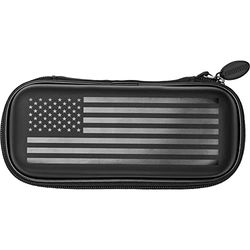 Casemaster Sentry Dart Case Slim EVA Shell voor Steel en Soft Tip Darts, Hold 6 Darts en Functies Ingebouwde Opslag voor Vluchten, Tips en Schachten, Amerikaanse Vlag, Vlag, Modern design