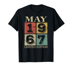 57 Years Old Awesome Since May 1967 57th Birthday Gifts Camiseta