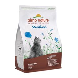 Almo Nature Holistic Sterilised con Carne Fresca - Cibo secco completo per gatti adulti con Manzo Fresco. Sacchetto da 2 Kg