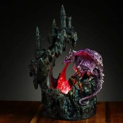Puckator Figurine LED Dark Legends-Dragon Cracheur de Feu Sur Falaise Dekoracyjne figurki, Wielobarwny, unikalny