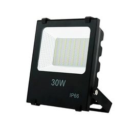 Projecteur LED SMD 30 W 110 lm/W 6000 K, idéal pour éclairer les espaces extérieurs et améliorer la visibilité lors d'événements et de travaux nocturnes.