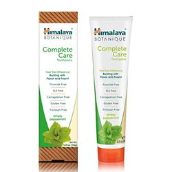 Himalaya Botanique Simply Peppermint Toothpaste |Removes Plaque & Bad Breath | Prevents Tooth Decay | Prevents Bleeding Gums |Natural Fluoride free - 150g