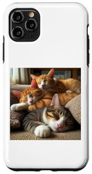 Custodia per iPhone 11 Pro Max Primo piano sparato 3 gatti che dormono sul divano sopra l'uno sull'altro. 4