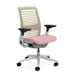 Steelcase Think, chaise de bureau ergonomique avec soutien lombaire LiveBack, accotoirs 4D et design durable Rose dragée