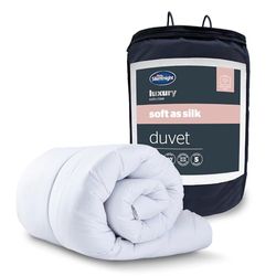 Silentnight Soft As Silk enkelt täcke – 13,5 Tog lyxigt vintertäcke tjockt varmt mysigt – allergivänligt och maskintvättbart – enkelt