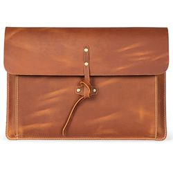 Londo Echt nerf Lederen MacBook Pro Case met Voorvak & Flap Sluiting (Camel, 13 Inches)