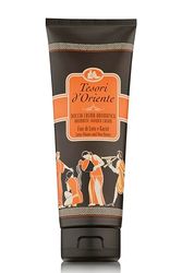 Tesori d'Oriente - Doccia Crema Fior di Loto con Burro di Karitè, dalle Note Dolci e Fiorite, Deterge Dolcemente la Pelle e Dona Idratazione e Morbidezza, 250ml