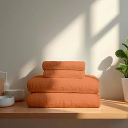 TRAMAS+ Juego de Toallas Premium 700gr de 4 Piezas, 100% Algodón, 2 Toallas de Mano 50x100 cm y 2 Toallas de baño de 70x140cm, Extra Suaves, Secado Rápido, Alta Absorción - Mandarina