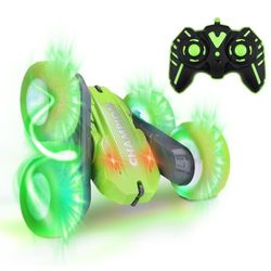 NK Coche Teledirigido para Niños, Acrobático, 360º Grados de Rotación, Luces LED, Ruedas de Goma, 15x15x6 cm, Mando a Distancia Incluido, Baterías Incluidas, para Niños Mayores de 3 años, Color Verde