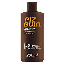 PIZ BUIN Allergy Latte Solare SPF 50+, Crema solare 50+ per pelli delicate e sensibili al sole, Protezione solare 50+ con filtro solare UVA/UVB, Latte solare SPF 50+ resistente all'acqua, 200 ml