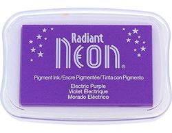 Tsukineko Radiant Neon Almohadilla de Tinta Para Sellos – Electric Morado 7,6 x 4,7 cm – Tinta Pigmentada a Base de Agua, Opaca y Calidad de Archivo – Scrapbooking Materiales Para Estampación