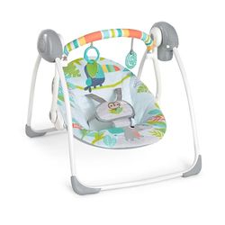 Bright Starts, Rainforest Vibes, compacte schommelbank, 6 schommelsnelheden, afneembare speelboog met 2 interactief speelgoed, meerkleurig