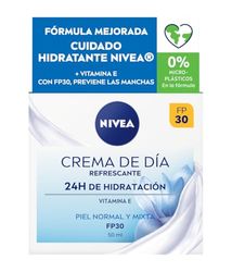 NIVEA Crema de Día Refrescante FP30 (1 x 50 ml), crema hidratante facial con vitamina E, crema refrescante para piel normal y mixta con protección solar