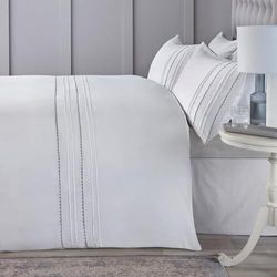 Serene - Ric Rac - Textured Duvet Cover Set - Super-King Bed Size in Silver