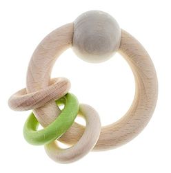 Hess Juguete de madera 11140 – Sonajero de madera, hecho a mano, circular, con 3 anillos, serie Nature en color verde manzana, para bebés a partir de 6 meses, para ejercicios de agarre y motricidad