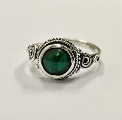 VIE Demi Orb Cabuchon Ring, Malachite