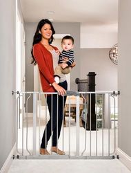 Regalo Easy Step 124cm Extra Wide Baby Gate, Platinum, Includes 10cm and 30.5cm Extension Kit, 4 Pack of Pressure Mount Kit and 4 Pack of Wall Mount Kit