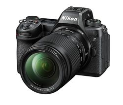 Nikon Z6III +24-200 f/4-6.3 VR Fotocamera Mirrorless Full Frame, CMOS 24.5 MP, 273 Punti AF, Mirino OLED da 5760k UXGA, Video 6K, Fino a 120fps, LCD 3.2", Nero [Nital Card: 4 Anni di Garanzia]