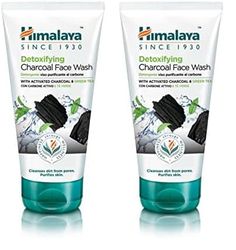 Himalaya Detoxifying Charcoal Face Wash with the Goodness of Green Tea and Coconut Charcoal Powder, Removes Dirt and Purifies the Skin, Leaving It Clean and Refreshed - 150 ml (Confezione da 2)