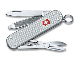 Victorinox Taschenmesser Classic Alox (5 Funktionen, Hochwertige Alox-Schalen, Klinge, Nagelfeile, Schere) silber