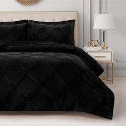 Juicy Couture Kiss Parure de lit 3 pièces Douillette en microvison et Peluche plissée pour lit Double/Grand lit – Noir