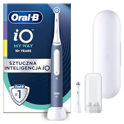 Oral-B iO My Way Szczoteczka elektryczna stworzona w technologii Braun z 4 trybami dla wrażliwych zębów, w zestawie 1 niebieska rączka i 2 wymienne końcówki, 1 etui podróżne, dla nastolatków +12 lat