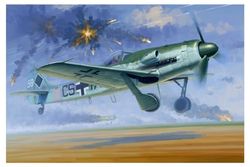 Modellino Aereo Focke-Wulf Fw 190D-12 Scala 1:48