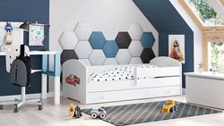 Dmora - Lit d'enfant Opole, Couchette pour Chambre d'enfant, Ensemble de Chambre, Support de Matelas, 85x164 h63 cm, Blanc avec Voiture