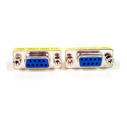 StarTech - Slimline DB9 Serial Gender Changer - F F - Changeur de Genre série - DB-9 (F) - DB-9 (F) - pour P N: NETRS2321E, NETRS232_4GB