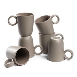 LEONARDO HOME Kaffekopp ROMA set om 6 • Innehåll 400 ml • Modern mugg med handtag • Handgjord av högkvalitativ keramik • stapelbar • diskmaskins- och mikrovågsugnssäker • taupe • 027926