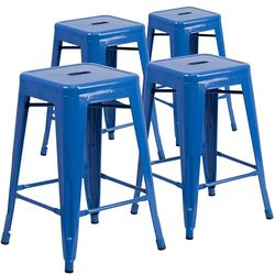 Flash Furniture Conjunto de 4 bancos de metal sem encosto de 24 polegadas de altura para interiores e exteriores, com assento quadrado, aço galvanizado, plástico, azul, conjunto de 4